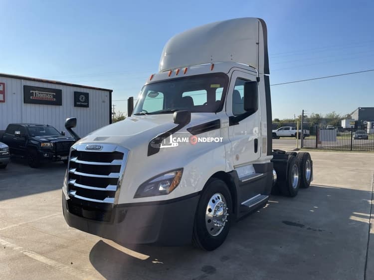 2021 Freightliner Cascadia 126 Day Cab Trucks