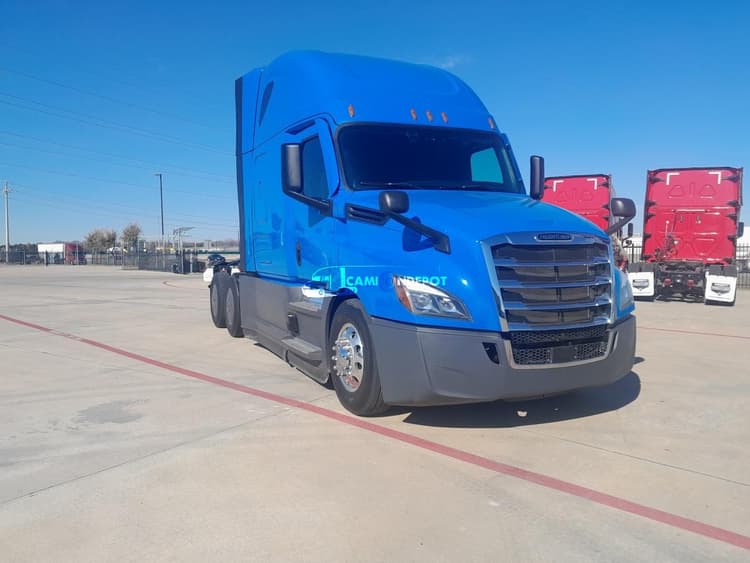 2022 Freightliner Cascadia 126 Sleeper Trucks
