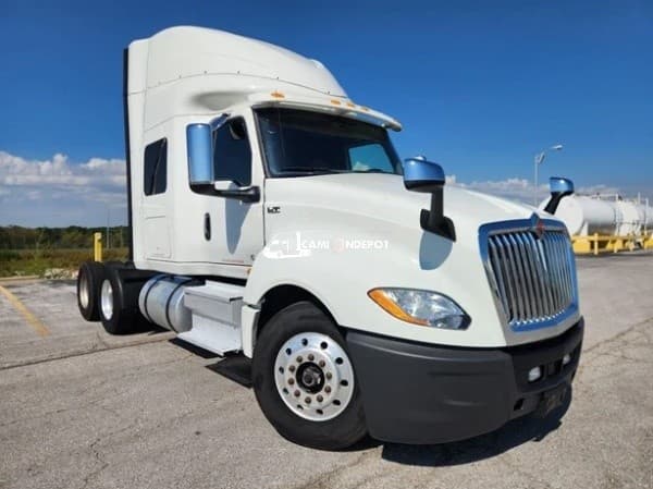 2020 International LT Sleeper Trucks