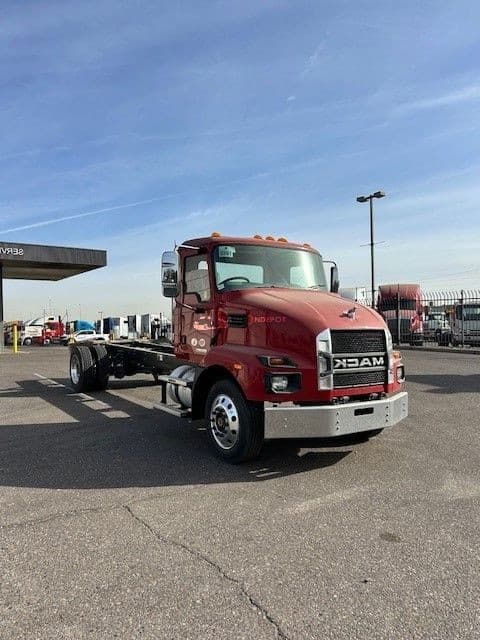 2025 Mack MD642 Cab & Chassis Trucks