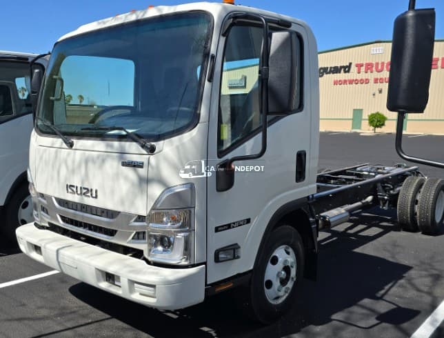 2024 Isuzu NPR HD Cab & Chassis Trucks
