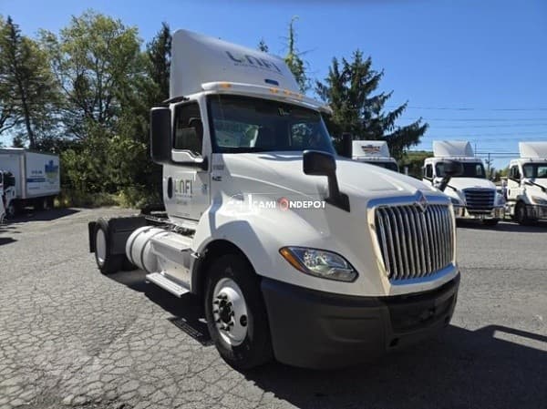 2019 International LT Day Cab Trucks