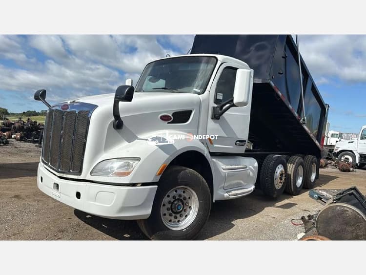 2015 Peterbilt 579 Dump Trucks