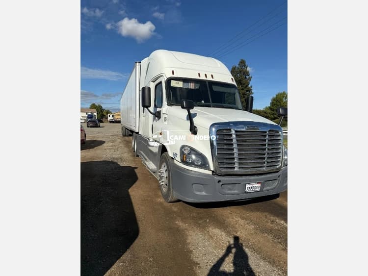 2019 Freightliner CASCADIA 125 Sleeper Trucks