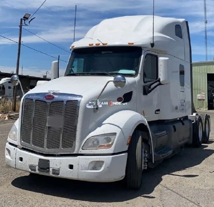 2020 Peterbilt 579 Sleeper Trucks