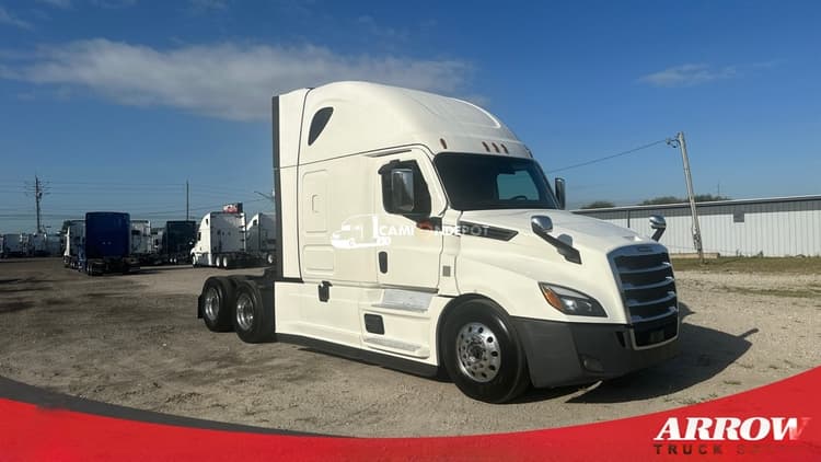 2021 Freightliner CASCADIA  Sleeper Trucks