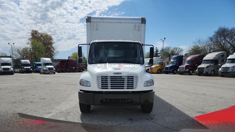 2019 Freightliner M2 106 Box Trucks
