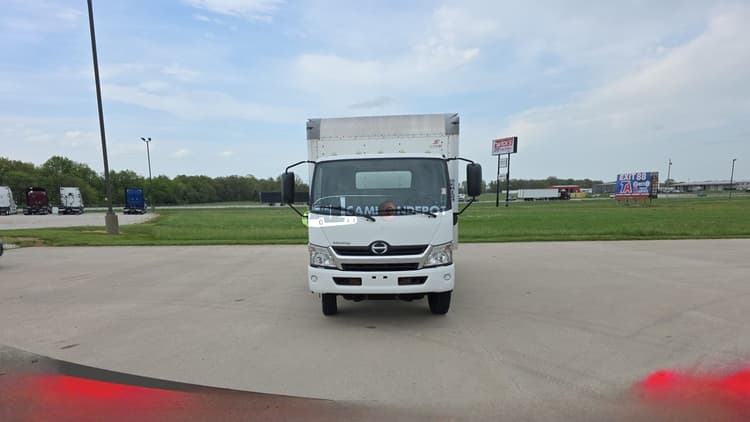 2020 Hino 195 Box Trucks