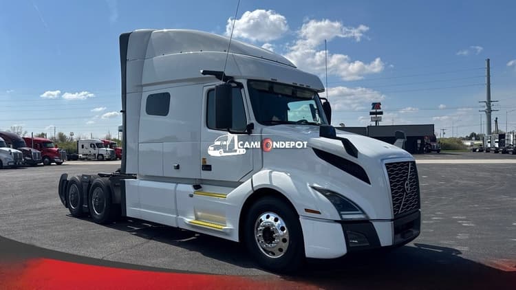 2021 Volvo VNL 740 Sleeper Trucks
