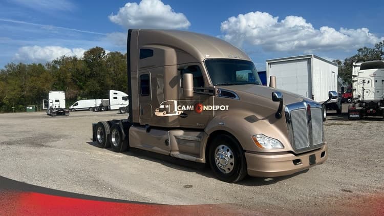 2021 Kenworth T680 Sleeper Trucks