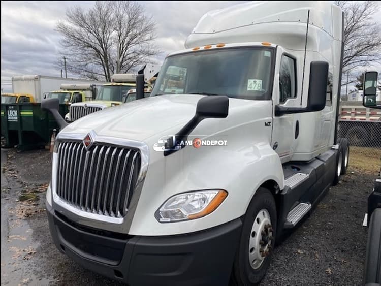 2019 International LT625 Sleeper Trucks