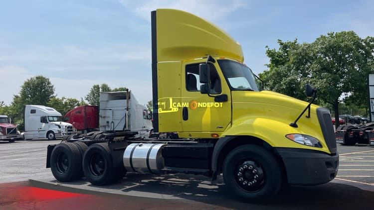 2020 International RH613 Day Cab Trucks