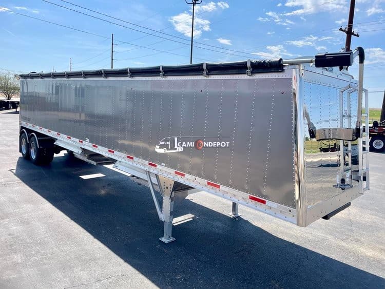 2025 Prestige GRAIN Trailers Grain Hopper