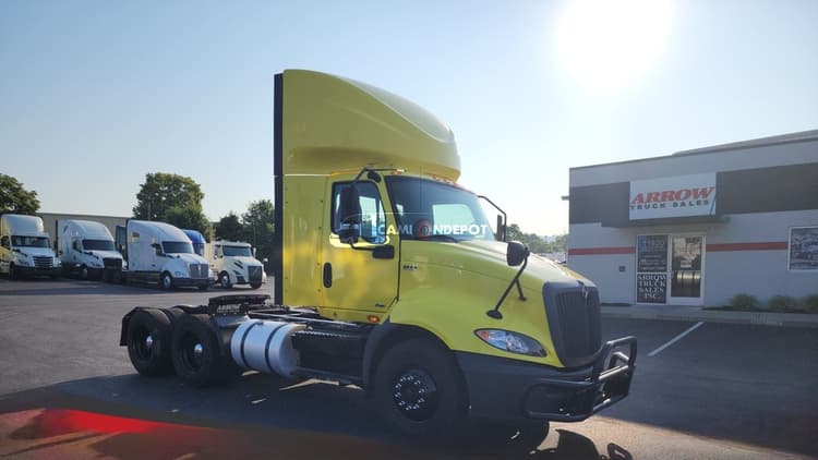 2020 International RH613 Day Cab Trucks