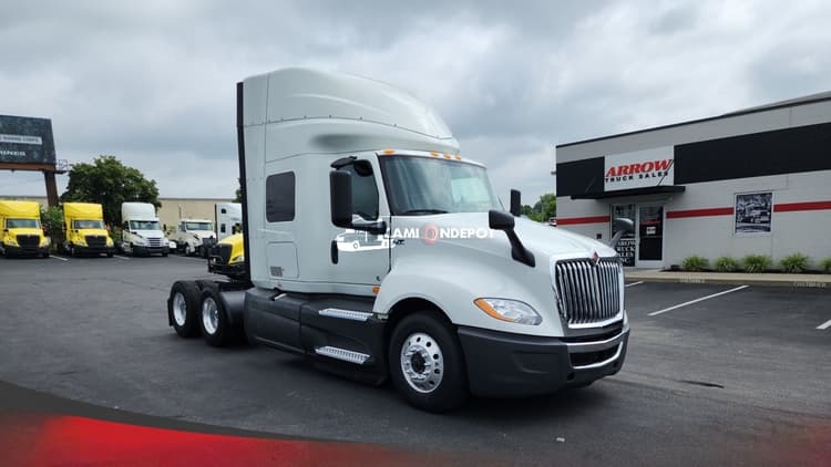 2021 International LT625 Sleeper Trucks
