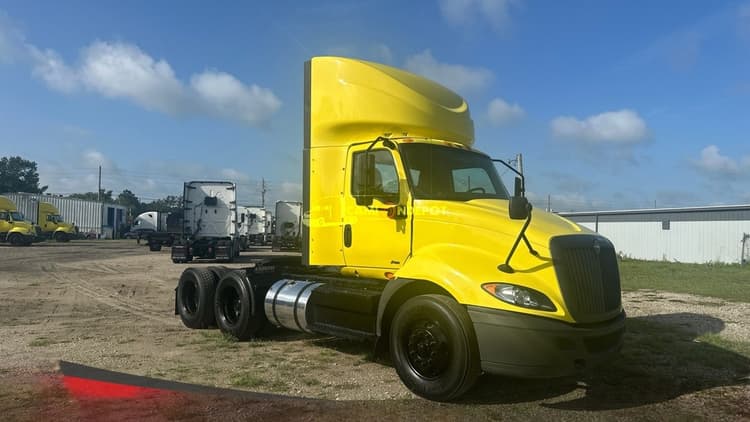 2020 International RH613 Day Cab Trucks