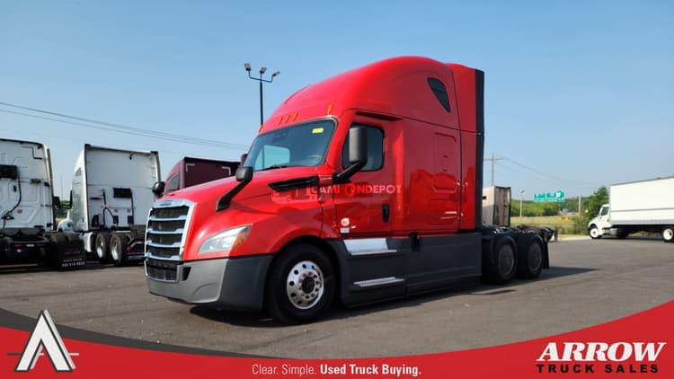 2022 Freightliner Cascadia Sleeper Trucks