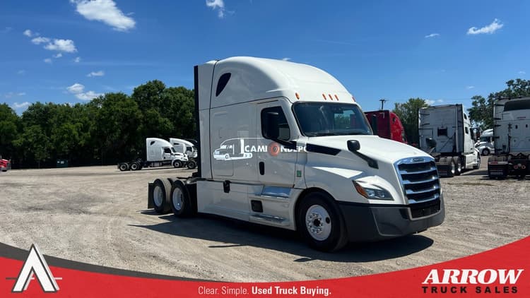 2021 Freightliner Cascadia Sleeper Trucks