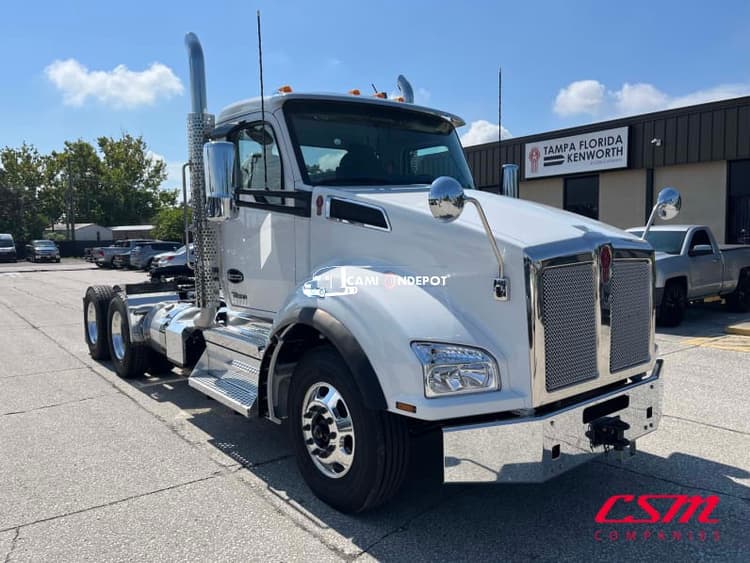 2026 Kenworth T880 Day Cab Trucks