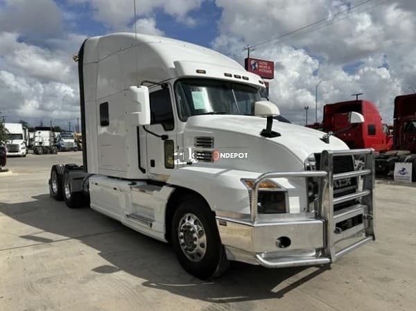 2019 Mack ANTHEM 64T Sleeper Trucks