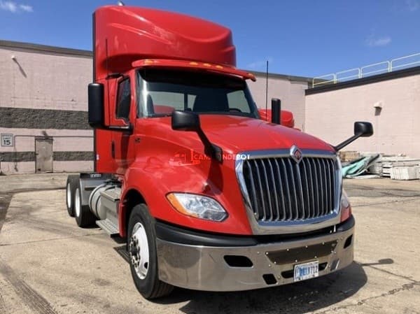 2019 International LT Day Cab Trucks