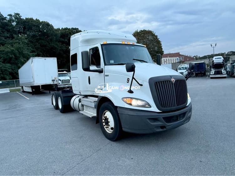 2019 International rh613 Sleeper Trucks