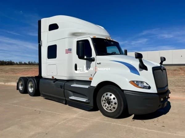 2022 International LT Sleeper Trucks