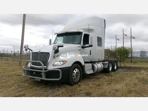 2019 International LT Sleeper Trucks