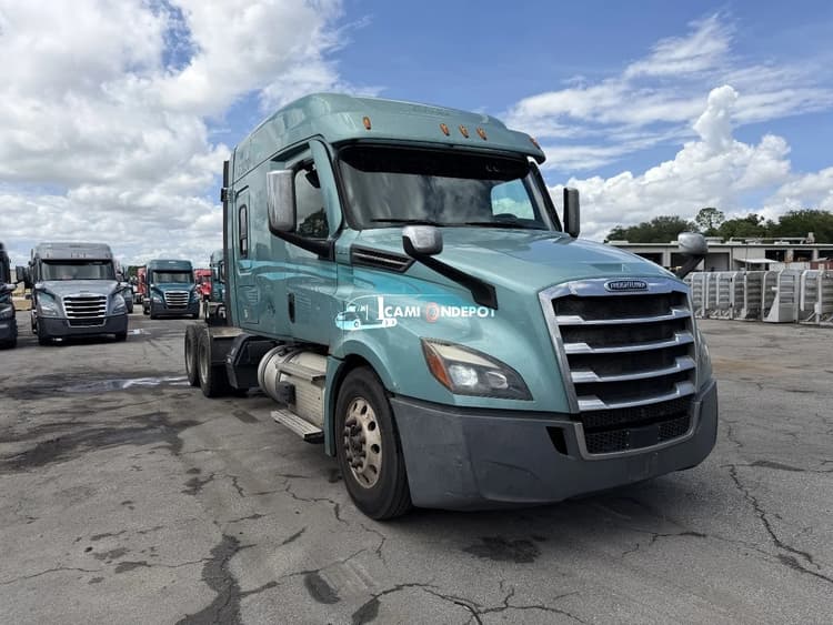 2020 Freightliner CASCADIA 126 Sleeper Trucks