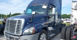 2017 Freightliner Cascadia Sleeper IN Southwest Ranch FL