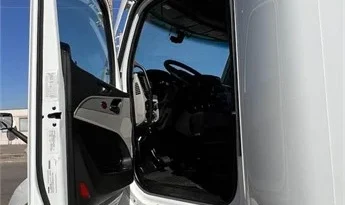 2023 PETERBILT 579 SLEEPER IN CHANDLER, ARIZONA full