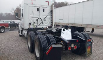 2017 FREIGHTLINER CASCADIA SLEEPER IN CROTHERSVILLE IN full