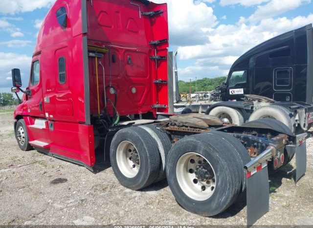 2016 FREIGHTLINER CASCADIA SLEEPER IN COLUMBUS, OH full