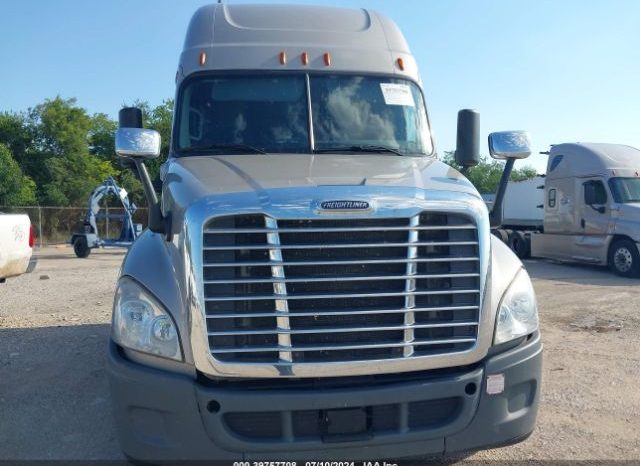 2017 FREIGHTLINER CASCADIA 125 IN GRAND PRAIRIE TX. full