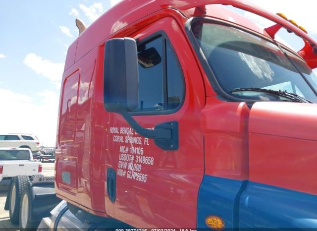 2016 FREIGHTLINER CASCADIA SLEEPER IN LUBBOCK, TX full