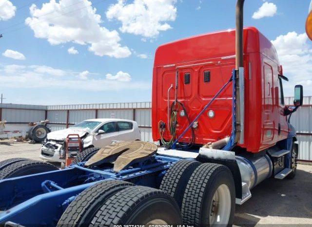 2016 FREIGHTLINER CASCADIA SLEEPER IN LUBBOCK, TX full