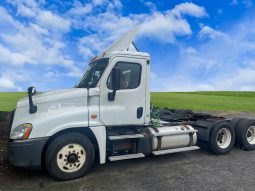 2016 FREIGHTLINER CASCADIA 125 DAY CAB IN UNION CITY, NJ