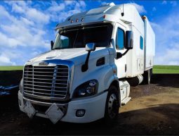 2016 FREIGHTLINER CASCADIA 113 REEFER IN CORDOVA, CA