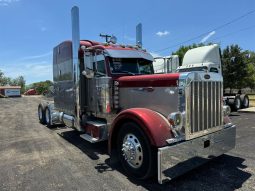 Used 2005 Peterbilt 379 Sleeper in Von Ormy, Texas