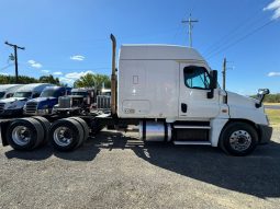 Used 2015 Freightliner Cascadia Sleeper in Von Ormy, Texas