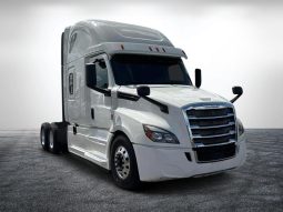 New 2019 Freightliner Cascadia 126 Sleeper in Miami Florida