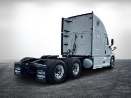 New 2020 Freightliner Cascadia 126 Sleeper in Miami Florida