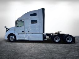 Used 2020 Volvo VNL760 Sleeper in Miami Florida