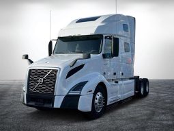 Used 2020 Volvo VNL760 Sleeper in Miami Florida