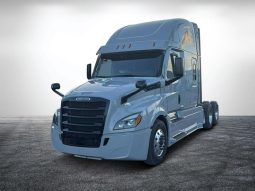 New 2022 Freightliner Cascadia 126 Sleeper in Miami Florida