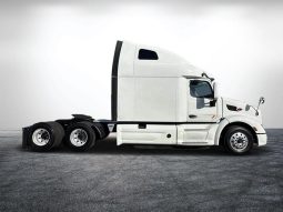 Used 2020 Peterbilt 579 Sleeper in Miami Florida