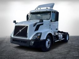 Used 2018 Volvo VNL 300 Day Cab in Miami Florida