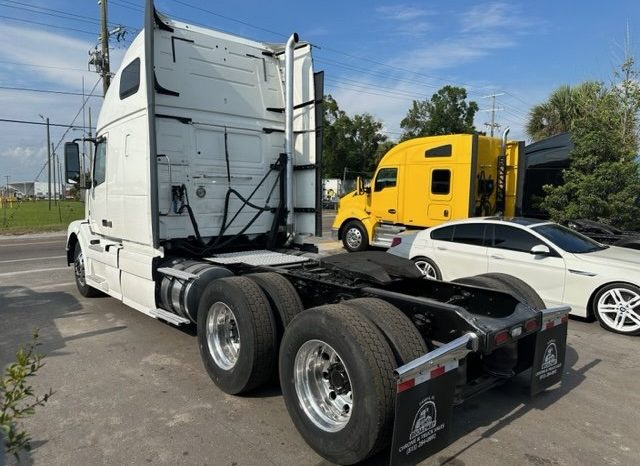 
								Used 2012 Volvo VN Sleeper in Tampa, Florida full									