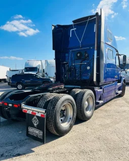 Used 2016 Volvo VNL780 Sleeper in Hialeah, Florida