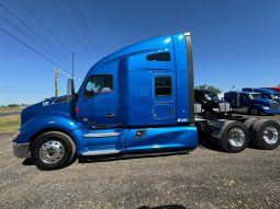 Used 2020 Kenworth T680 Sleeper in Von Ormy, Texas